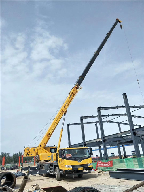 梧州市超高层建筑钢结构吊装案例